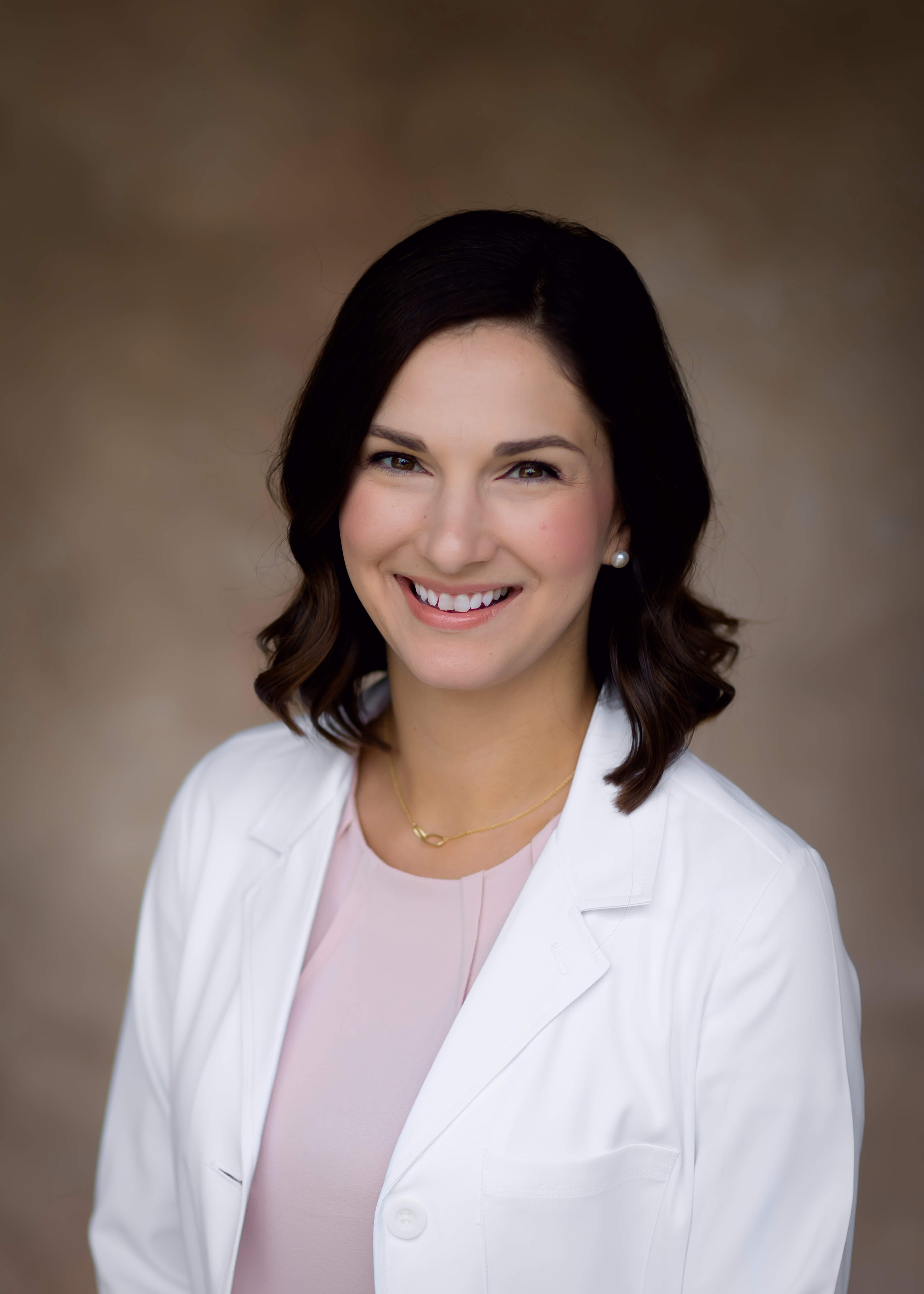 Maïté Adams, FNP-C